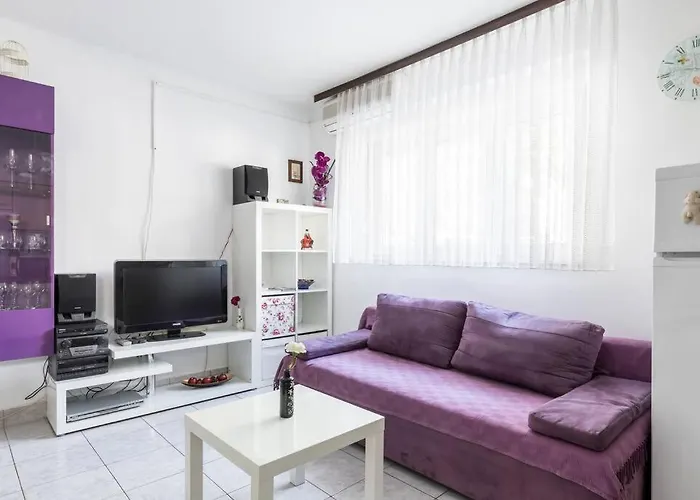 Giardino Apartment